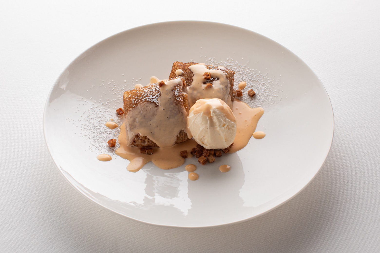 Блины _ яблоко _ ванильное мороженое _ ванильный соус_Аист_Onest(5).jpg