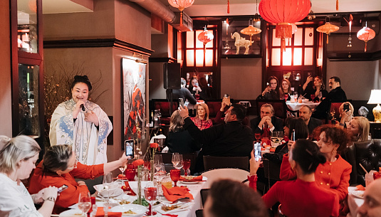 Змея пришла. Где отмечать Китайский Новый год в Москве