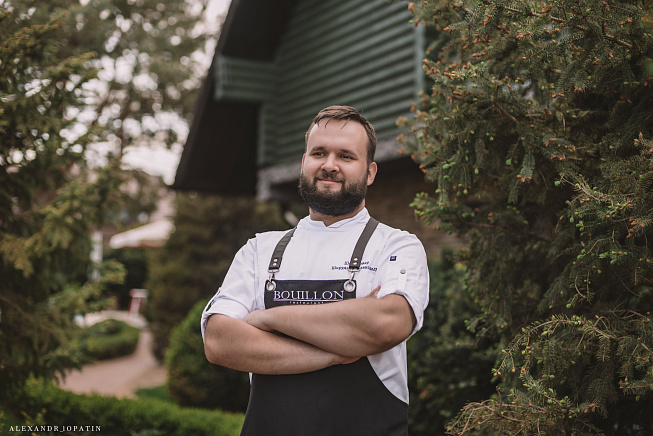 Александр Шкруднев